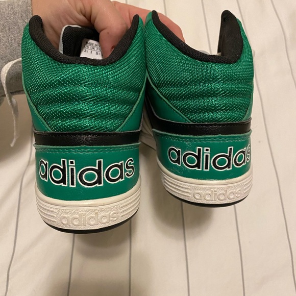 Adidas High Tops for kids - Picture 2 of 6